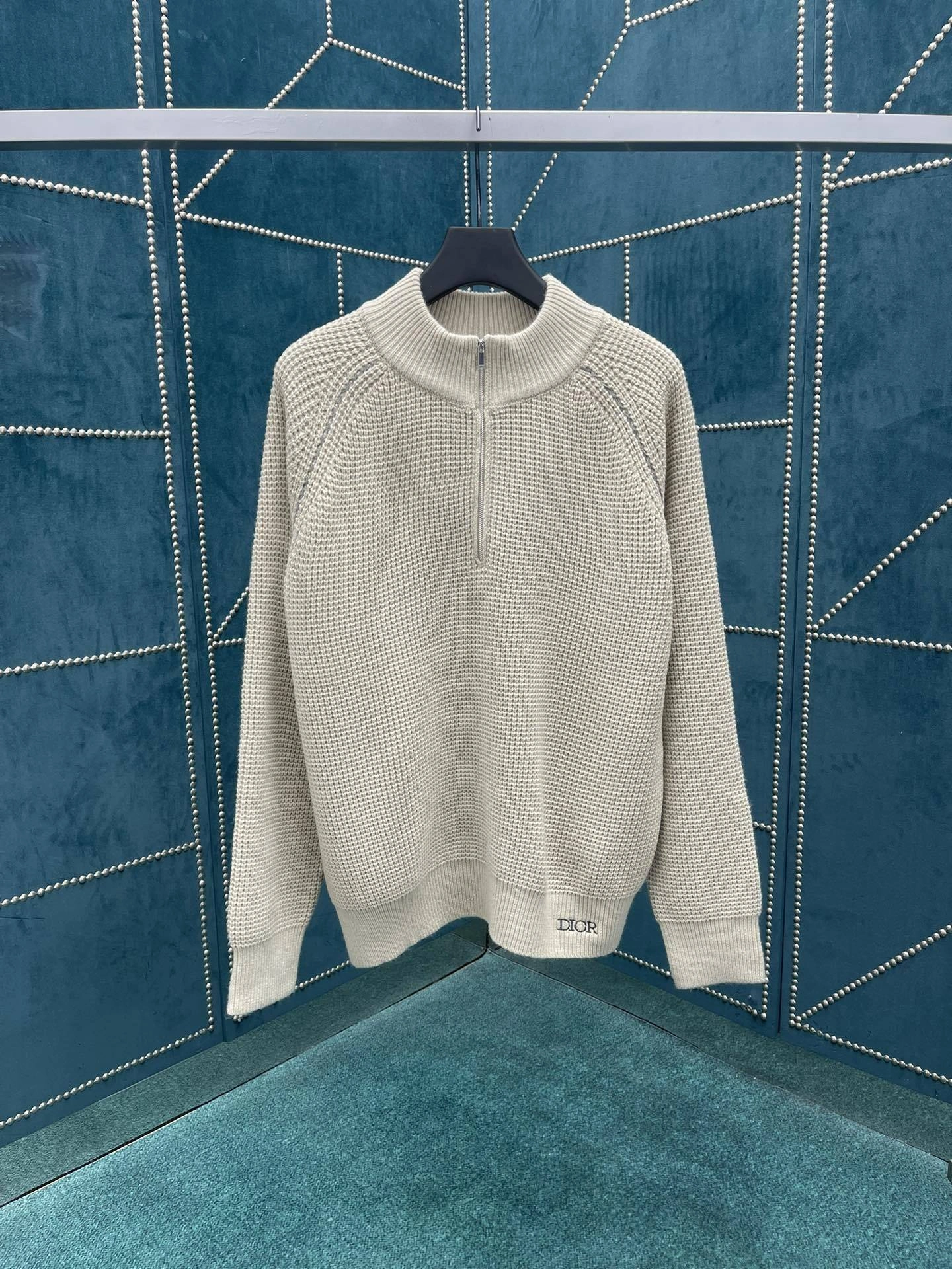wg.luxury --- 4ior sheepskin knit item:E-F409B0442